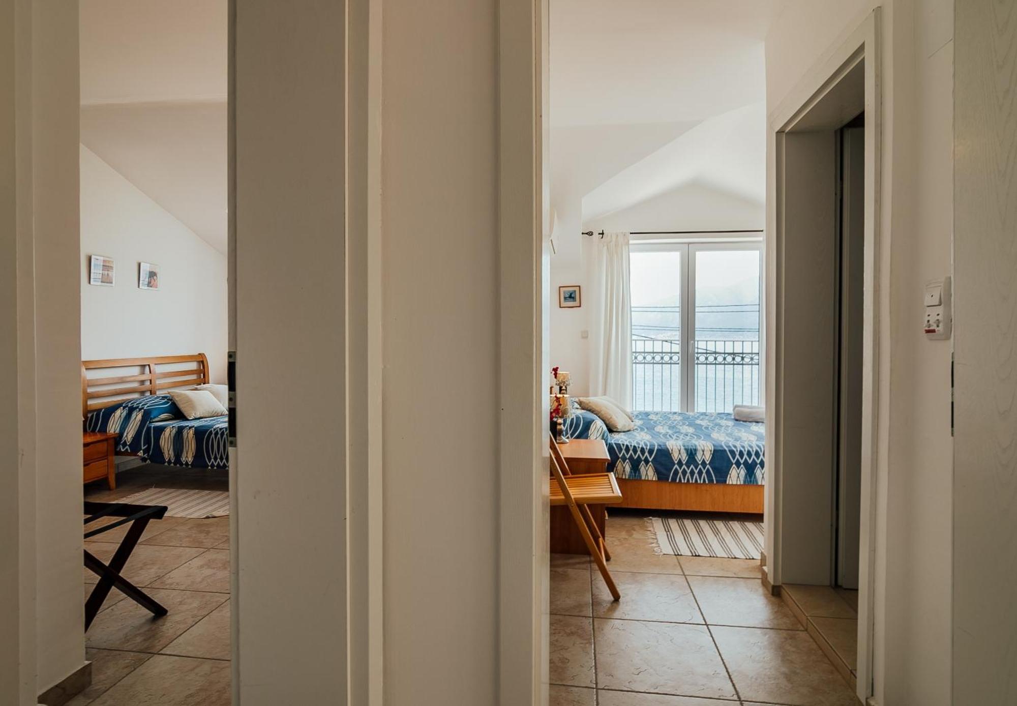 Holiday Home Amanda Hollick Котор Екстер'єр фото